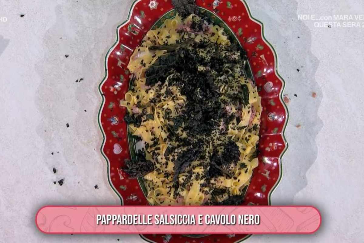 pappardelle salsiccia e cavolo nero