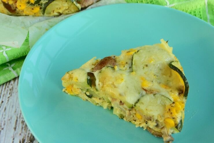 Pezzo torta salata di zucchine