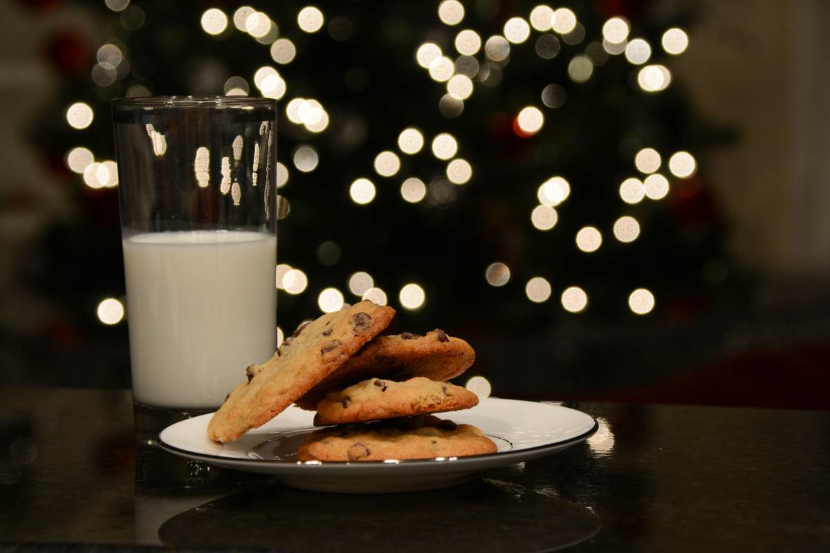 Latte e biscotti Natale