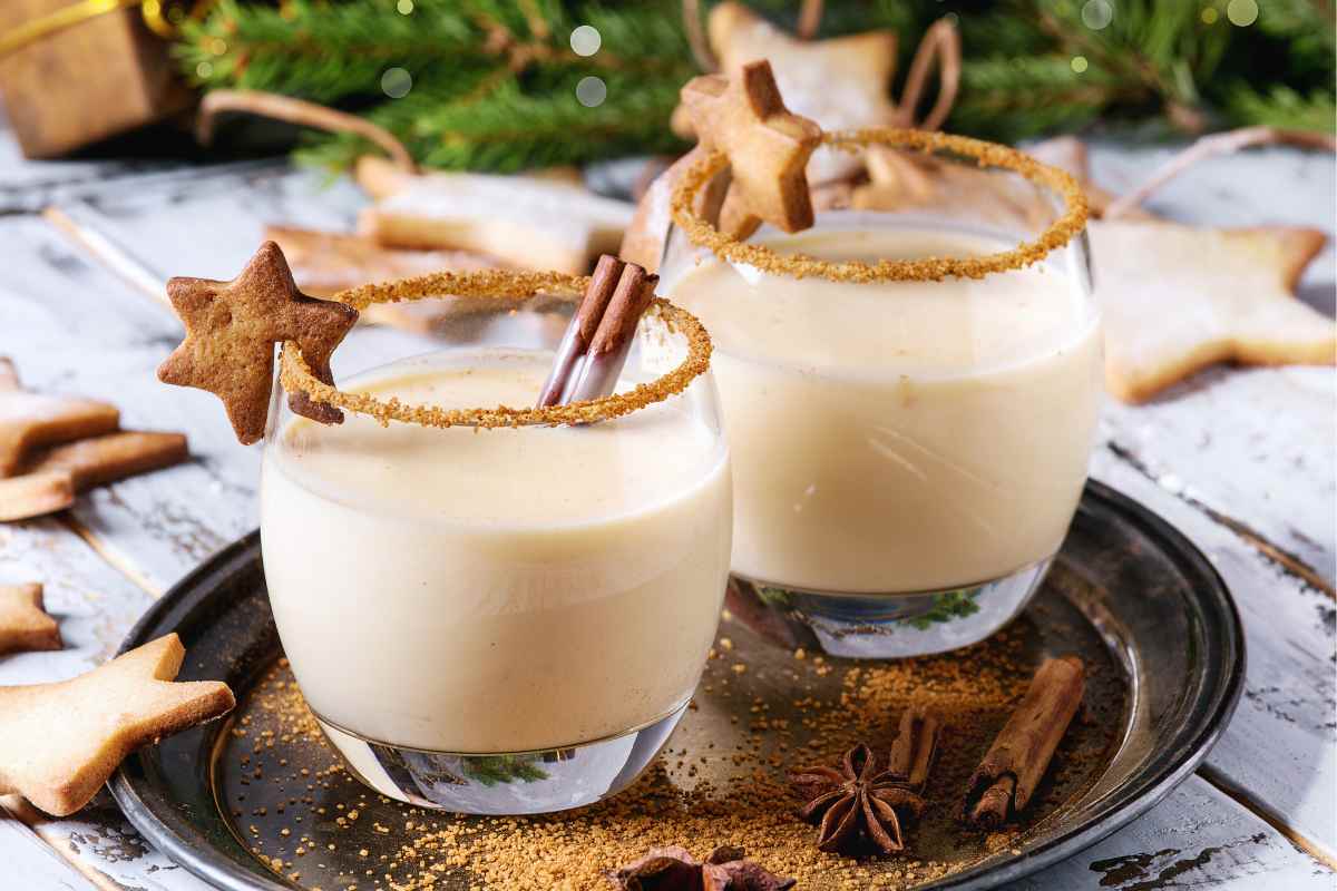 bicchieri di eggnog