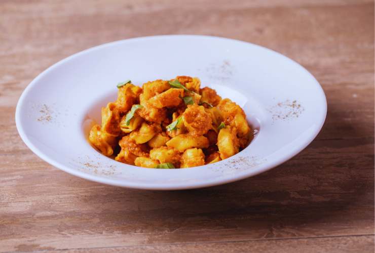 tortellini al ragù