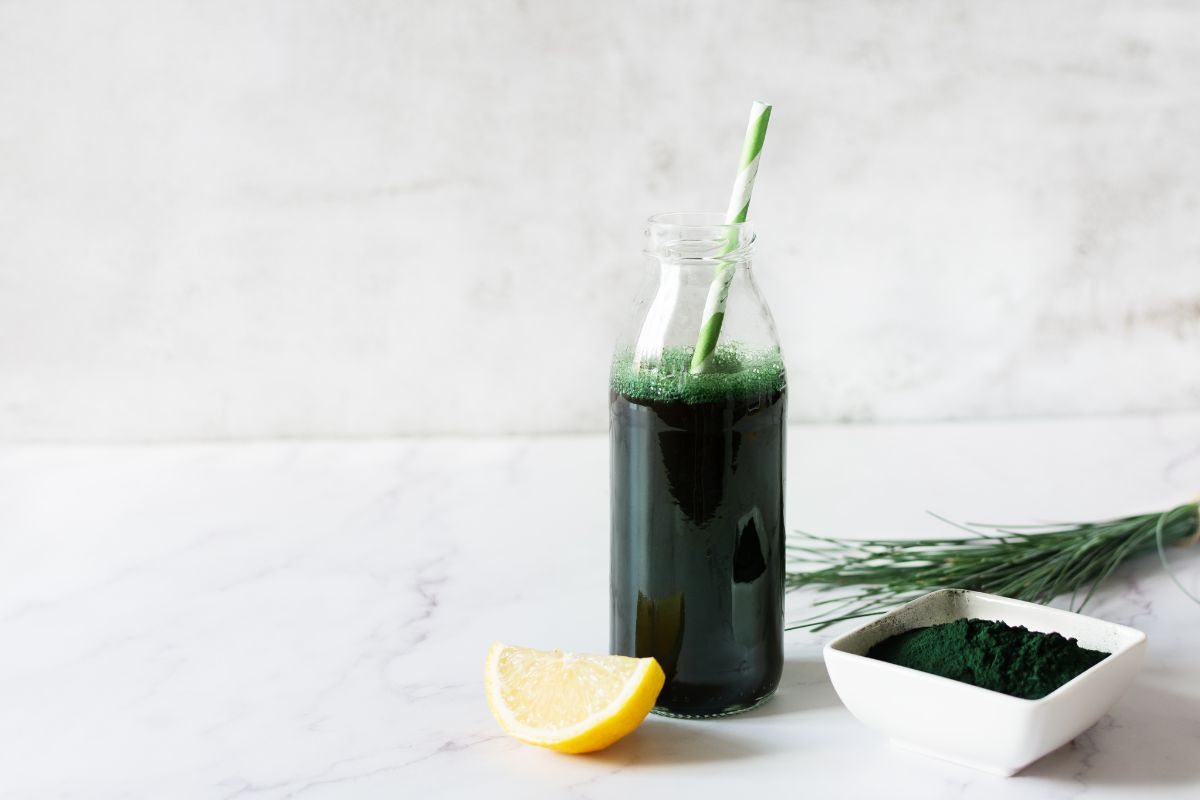 bevanda all'acqua spirulina