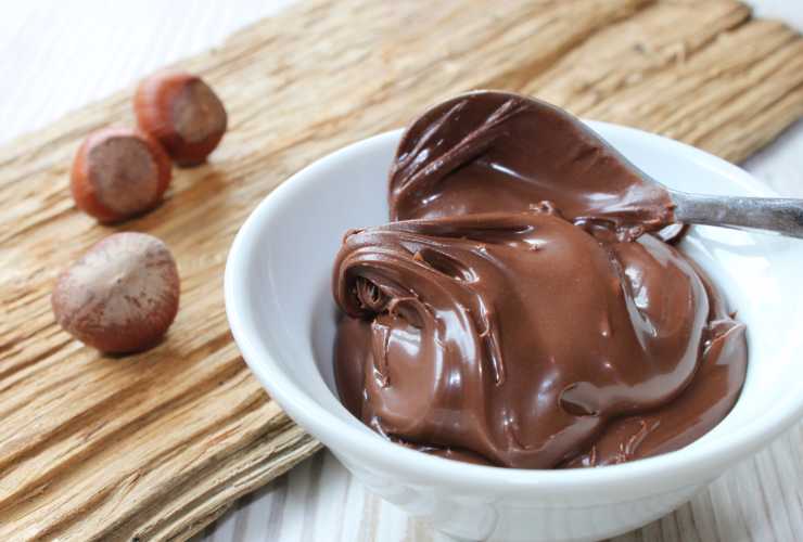 crema alle nocciole