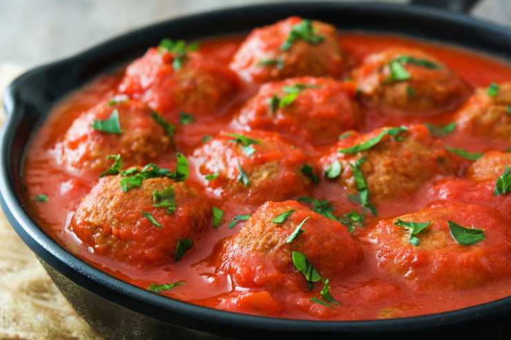 padella con polpette