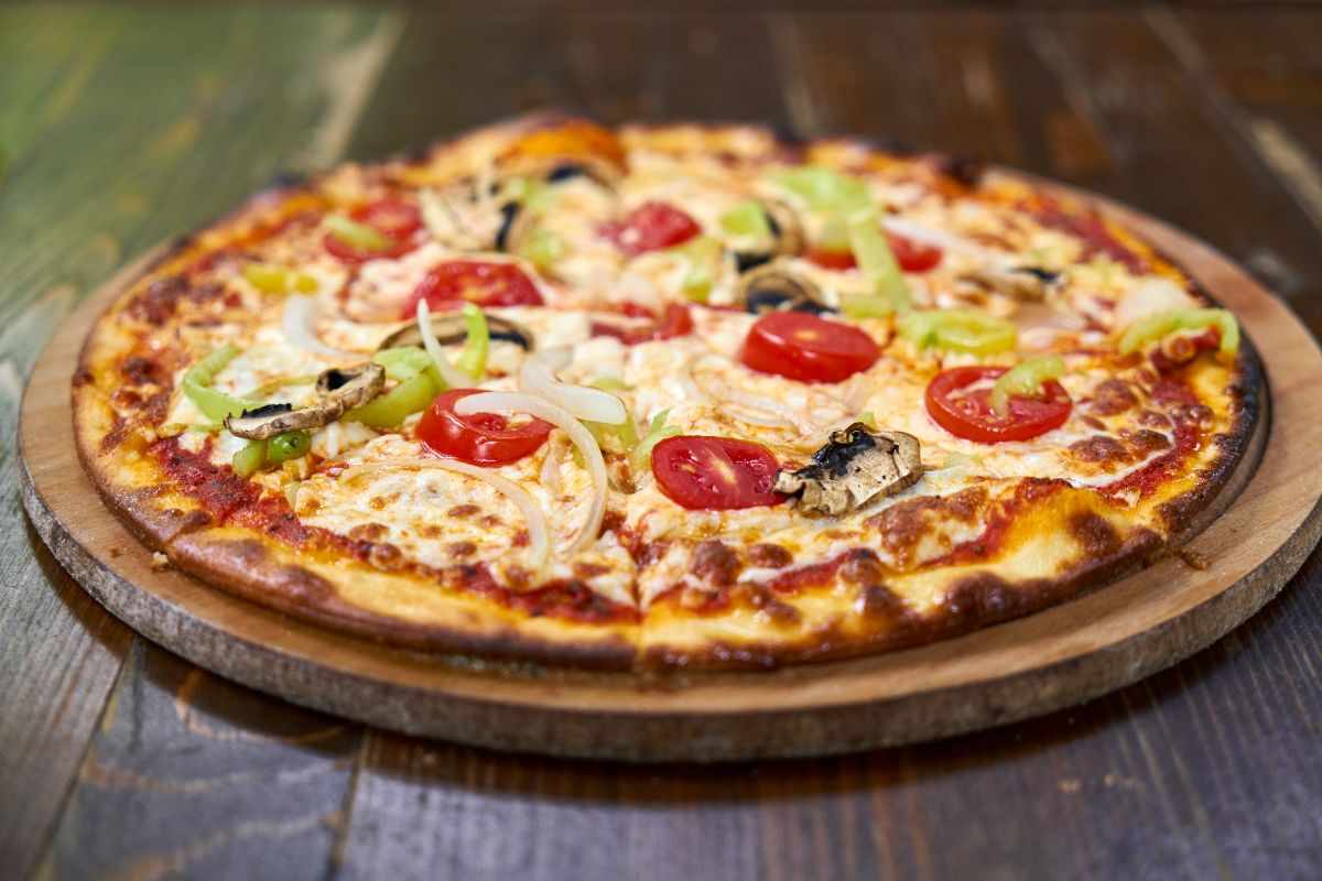 pizza con verdure