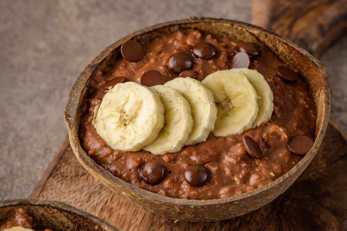 Ma chi se ne frega? Io il porridge lo faccio alla Nutella e ti dovrai leccare anche tu i baffi