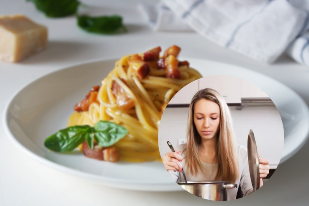 donna con pentola e piatto di pasta