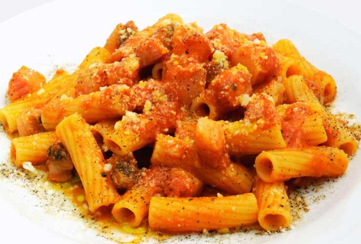 pasta alla zozzona