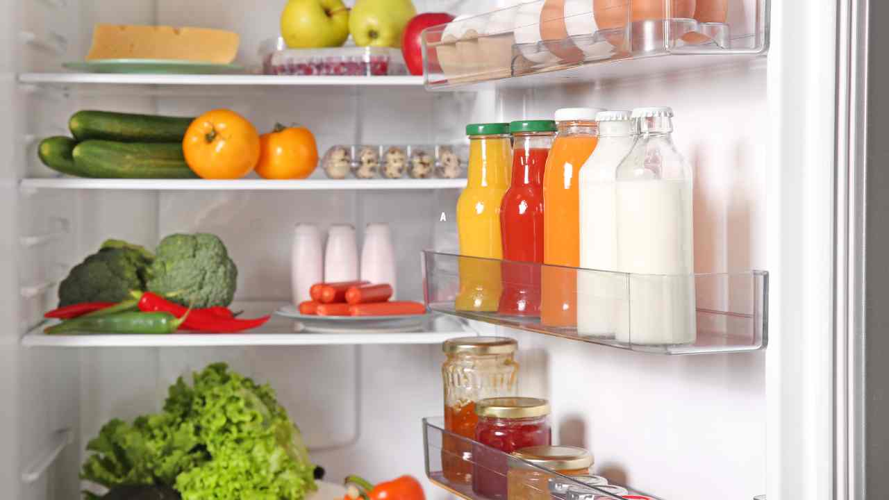 Alimenti che non devono mancare in frigo Buttalapasta.it