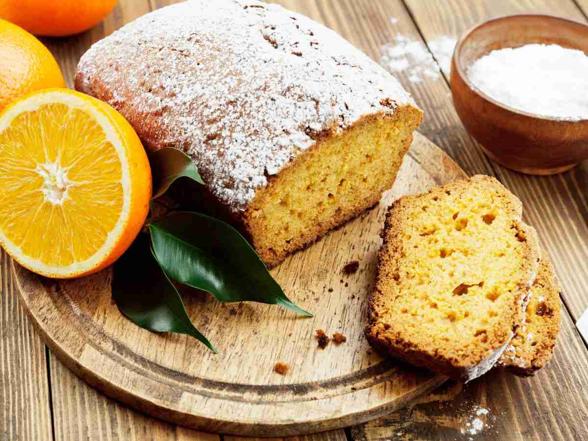 Questo plumcake arance e banane mi è venuto spettacolare: ho schiacciato tutto in ciotola e la colazione è salva per domani