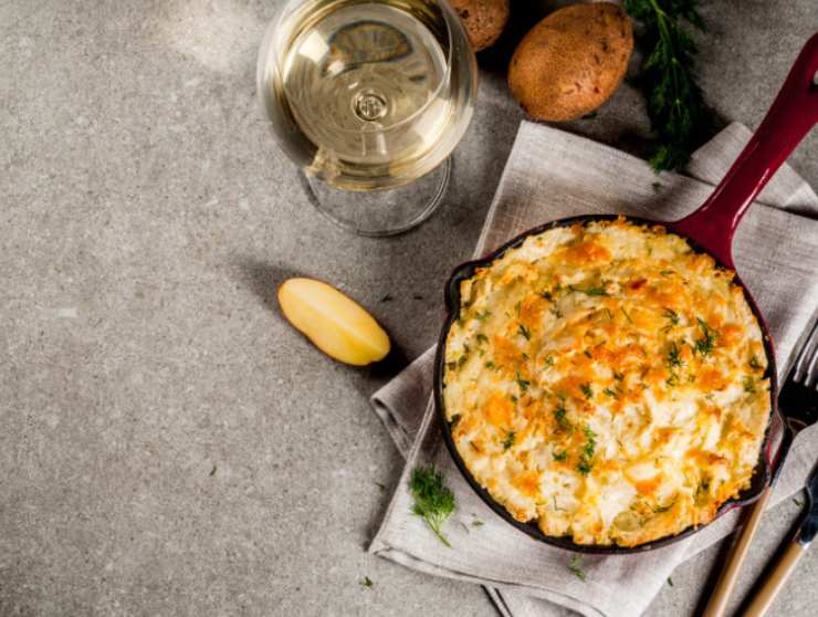 torta rustica di funghi e patate in padella