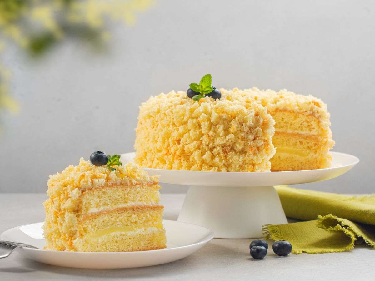 Non ho tempo per infornare, la torta mimosa la faccio in questa versione furbissima e festeggio comunque la Festa della Donna