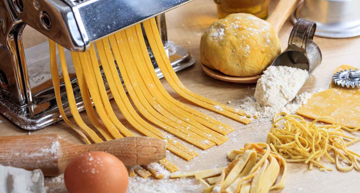 Pasta Fresca All Uovo Ricetta Sfoglia E Condimenti Sfiziosi Buttalapasta