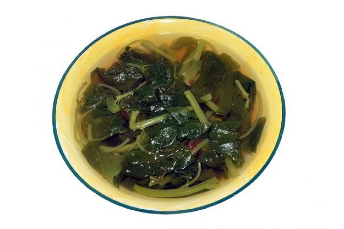 Brodo vegetale con spinaci - Ricette Bimby